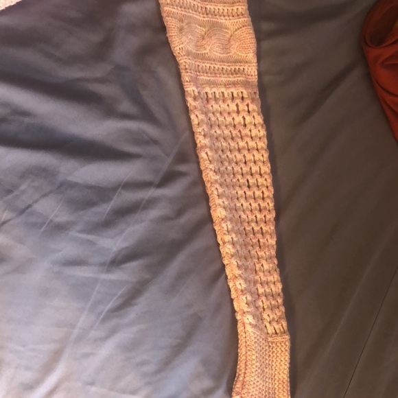 Pink knit sweater - Picture 2 of 4